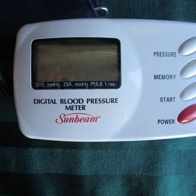 Digital blood pressure device
