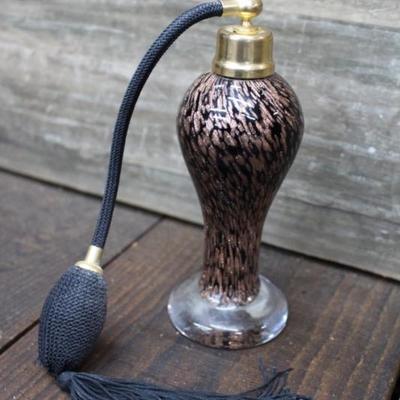 Perfume bottle