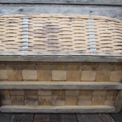 Vintage Rectangular Orchard Basket