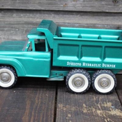 Vintage Pressed Steel Structo Hydraulic Dumper Truck