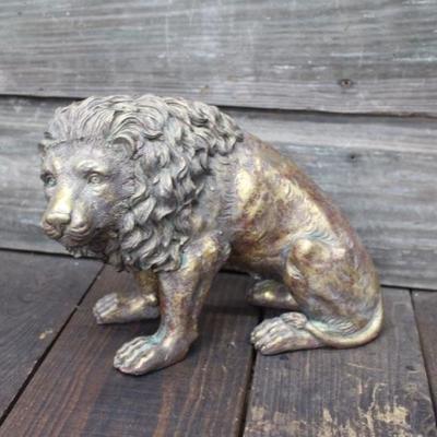 Lion Sculpture