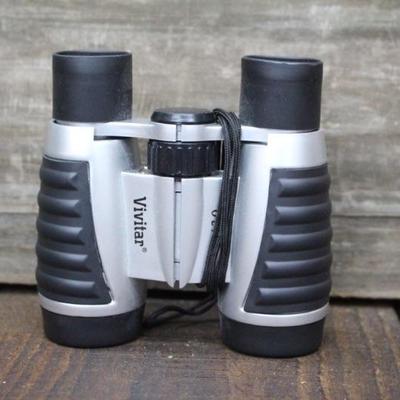 Vivitar Binoculars