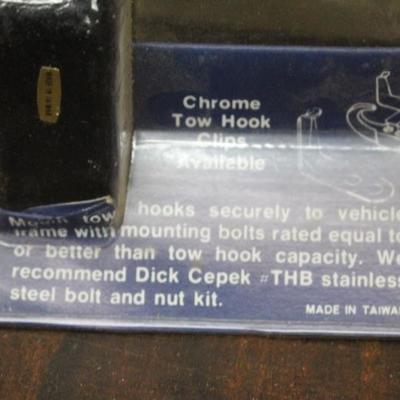 Tow hook