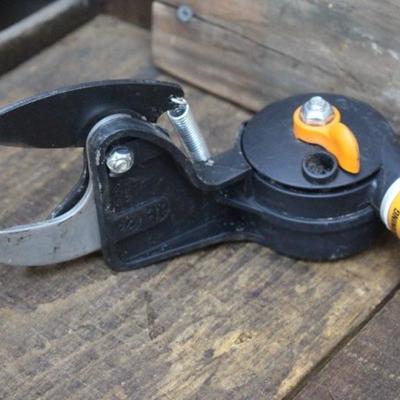Fiskars Trimmers