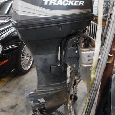 '99 40HP Tracker 2 Stroke Engine