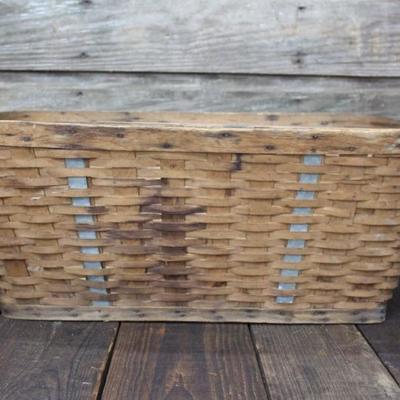 Vintage Rectangular Orchard Basket