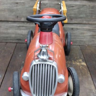 Radio Flyer Kids Fire Engine #9