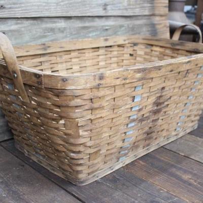 Vintage Rectangular Orchard Basket