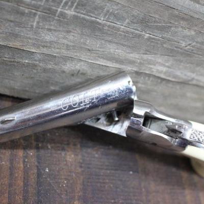 Colt .22 Caliber Short Derringer/Bakelite