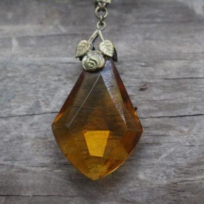 1920's Amber Lucite Pendant Necklace