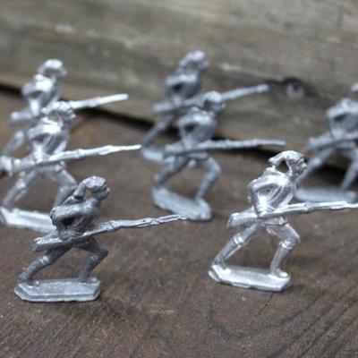 Lead soldiers