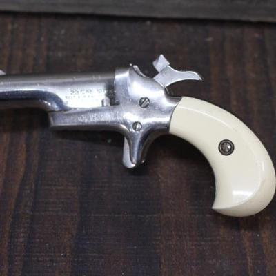 Colt .22 Caliber Short Derringer/Bakelite
