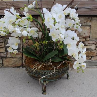Floral arrangement
