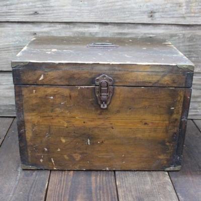 Instrument box