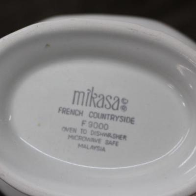Mikasa gravy boat