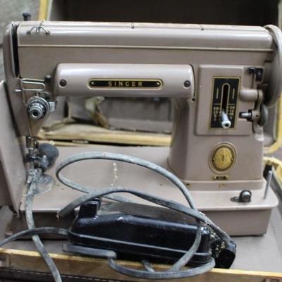 Singer Sewing Machine