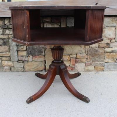 Sewing table
