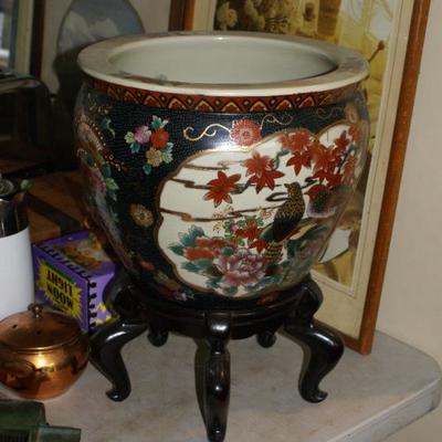 Large Hand Painted Ceramic Oriental Planter with Wooden Stand 