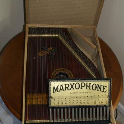 Antique Marxophone Zither String Instrument in Great Condition includes original Box, Key & Paper Music