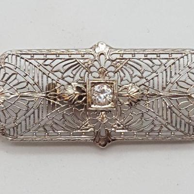 311:  14k White Gold Filigree Pin - approx 1/4 carat center diamond in elegant open filigree Deco design, 2.8 dwt