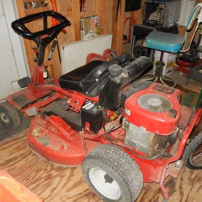 Snapper riding mower - AVAILABLE FOR PRESALE