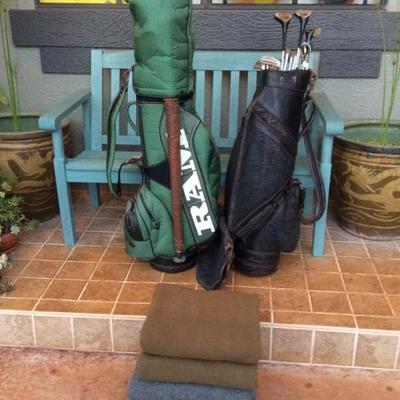 MVT038 Golf Clubs & Military Blankets