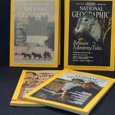 60-00s National Geographic Magazine Lot