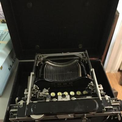 Vintage Typewriter.