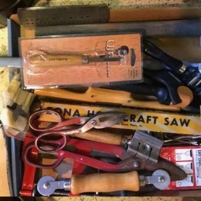 Large Selection of Tools.