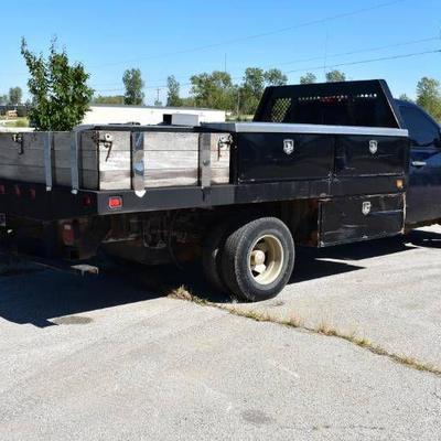 2007 Chevrolet 3500Hd Flatbed Truck 2WD..