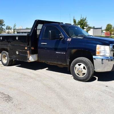 2007 Chevrolet 3500Hd Flatbed Truck 2WD
