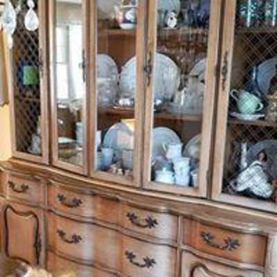 3 day REMARKABLE Estate Sale in Gibbstown 10/25-10/27