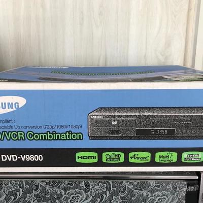 New samsung DVD/VHS player