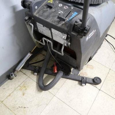Advance Micromatic Floor Cleaning Machine 17B Mode ....