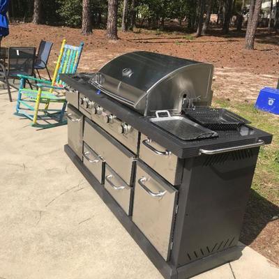Out Door Gourmet  7'wide by 4 ft tall 