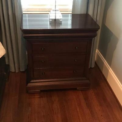 2 Broughton Hall Mahogany Night Stands with top Jewelry drawer 