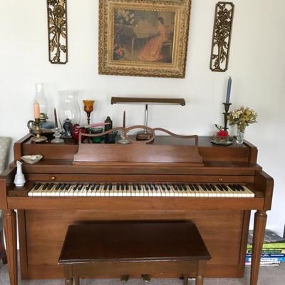 Howard Piano 