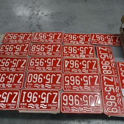 19 Vintage license Plates with duplicates