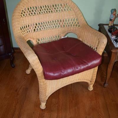 Wicker Chair w/Pad