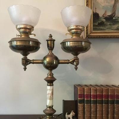 Double Font Banquet Lamp with 