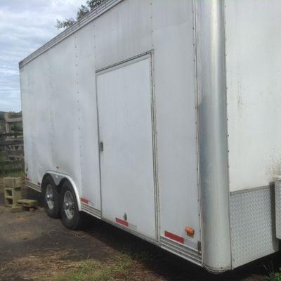 Big Kenny's 18' Enclosed Pull-Along Trailer