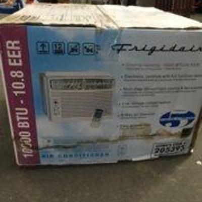 Frigidaire 10000 BTU Window Air Conditioner