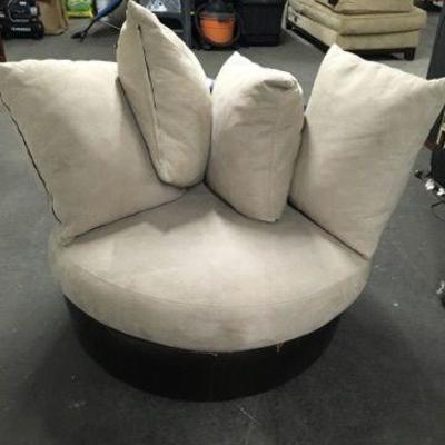 Circle Pillow Chair