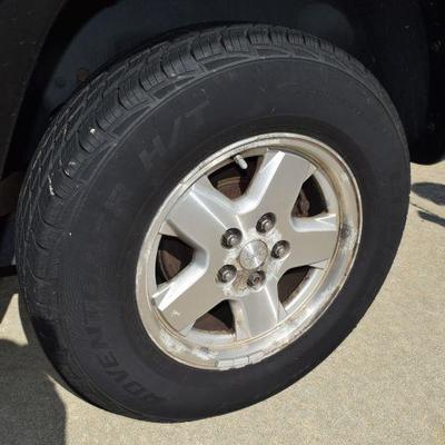 Tires on 2005 Jeep LIberty SUV