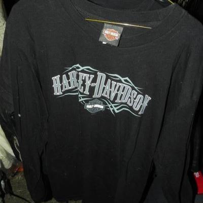 Harley Davidson Shirt Size Large.