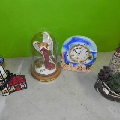 Home Figurines and Decor