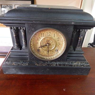 Serth Thomas mantle clock