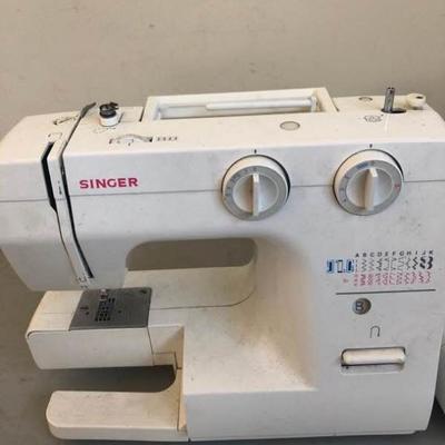 DDD015 Singer & Kenmore Sewing Machines 