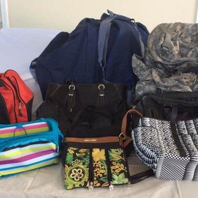DDD003 Bags, Backpacks, Duffle Bags, Mini Coolers 