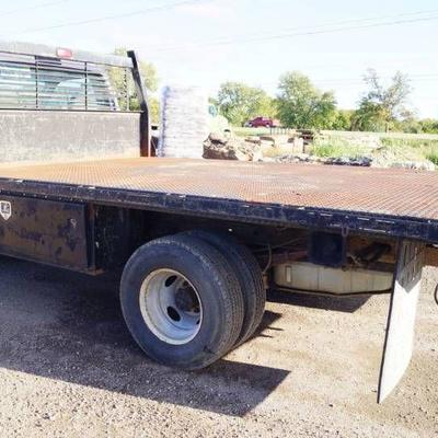Ford F350 Flatbed Truck 2000 - Clear Kansas Title..
